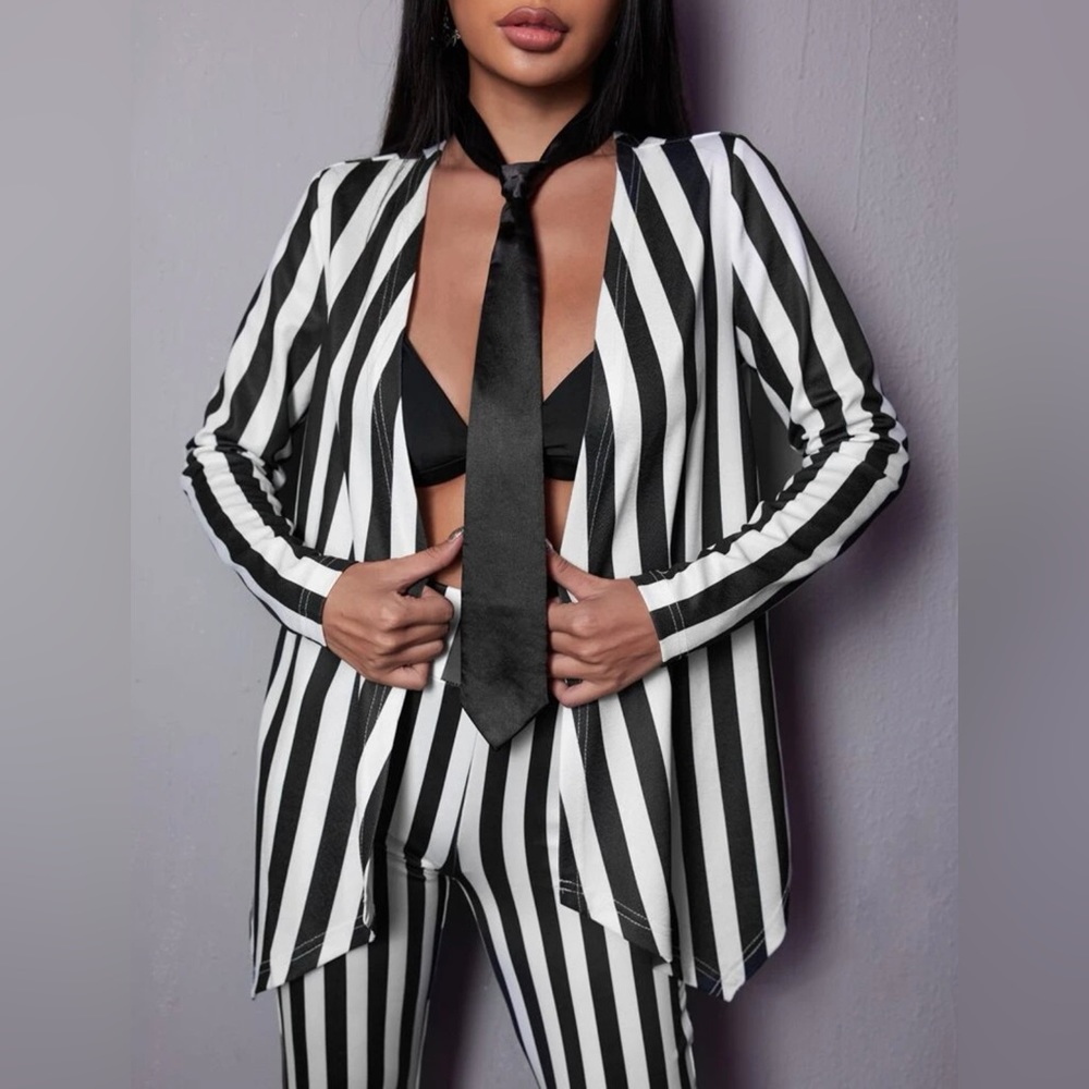 Women’s 2 Piece Black & White Long-sleeve Cardigan & Flared Jegging! - Picture 2 of 11